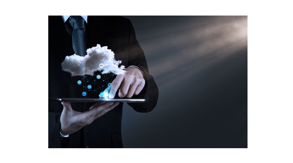 Read more about the article What is Cloud Computing? Types, Services, and Importance